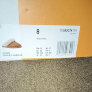 Timberland Tan Nubuck Slippers